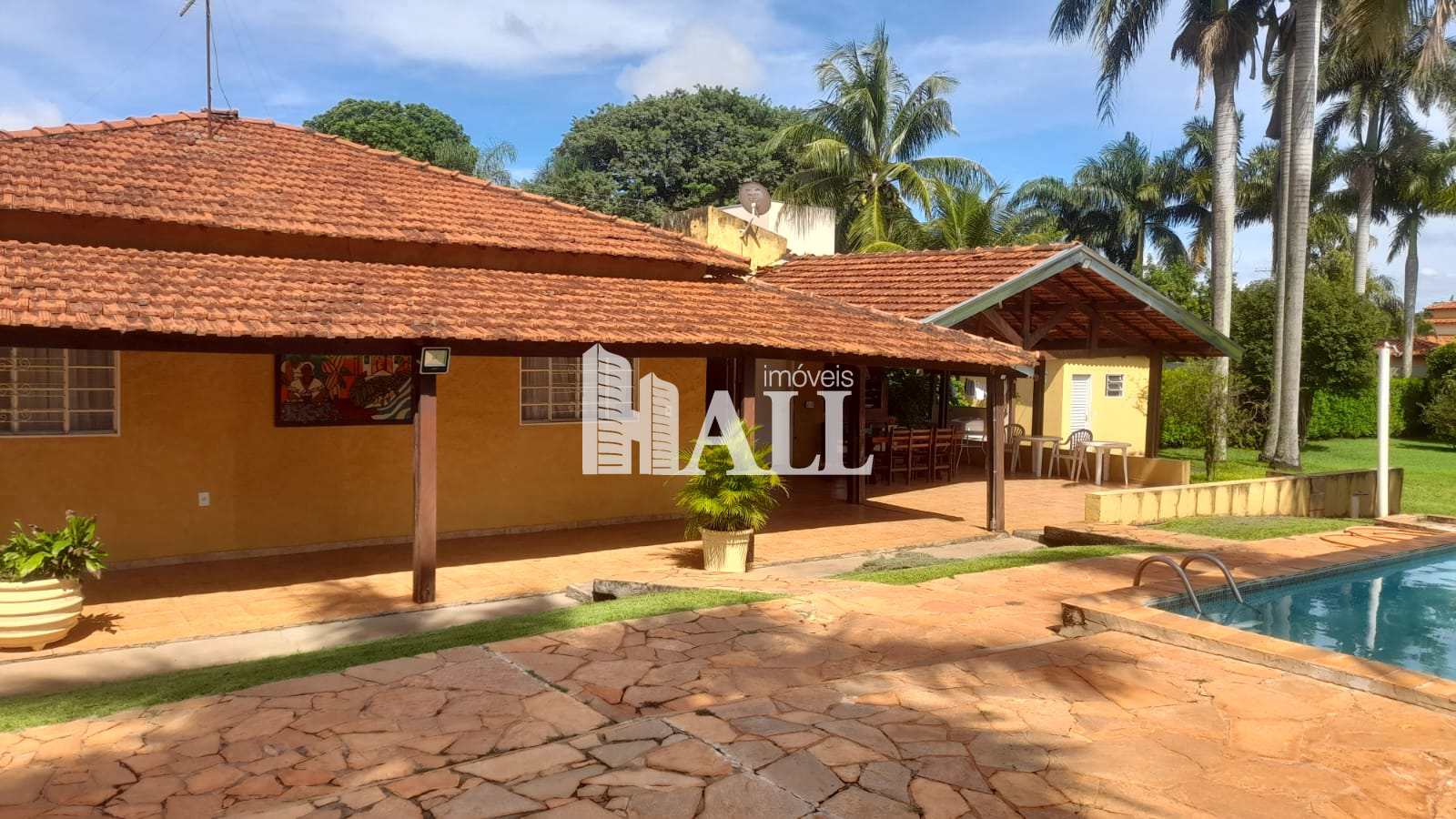 Casa de Condomínio à venda com 3 quartos, 195m² - Foto 4