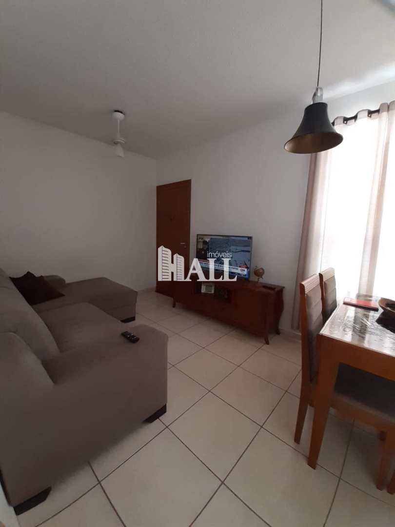 Apartamento à venda com 2 quartos, 42m² - Foto 1