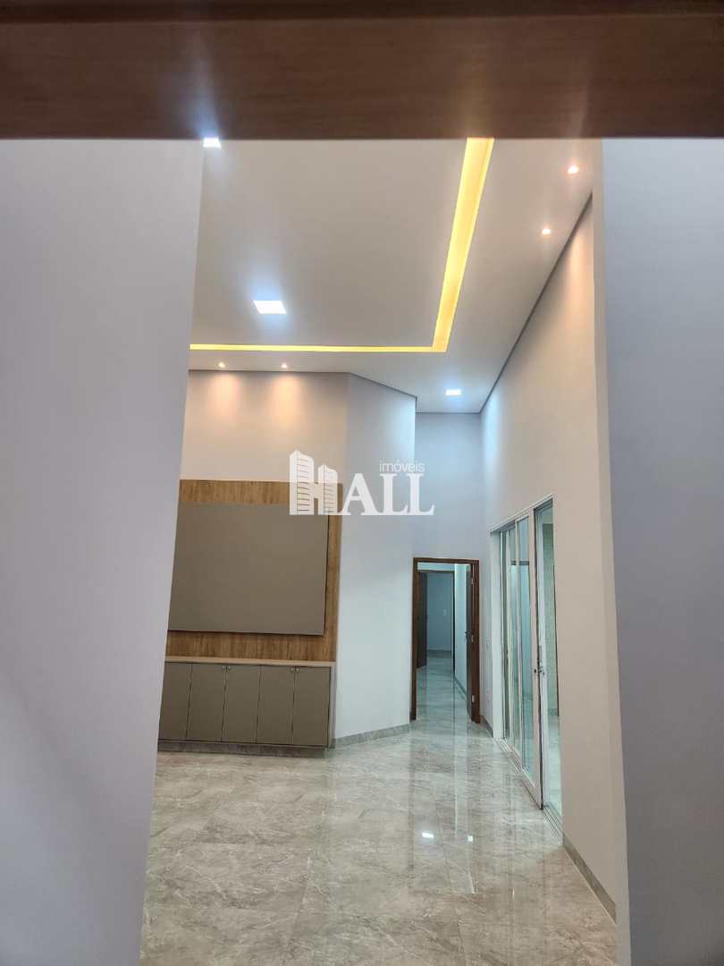 Casa com 3 quartos à venda, 205m² — foto 3 de 88