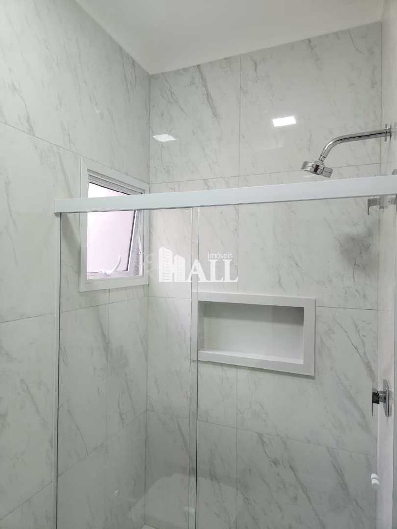 Casa com 3 quartos à venda, 205m² — foto 47 de 88