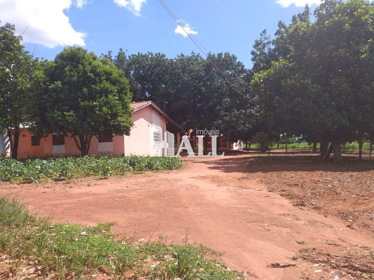 Fazenda à venda com 2 quartos, 726000m² - Foto 19