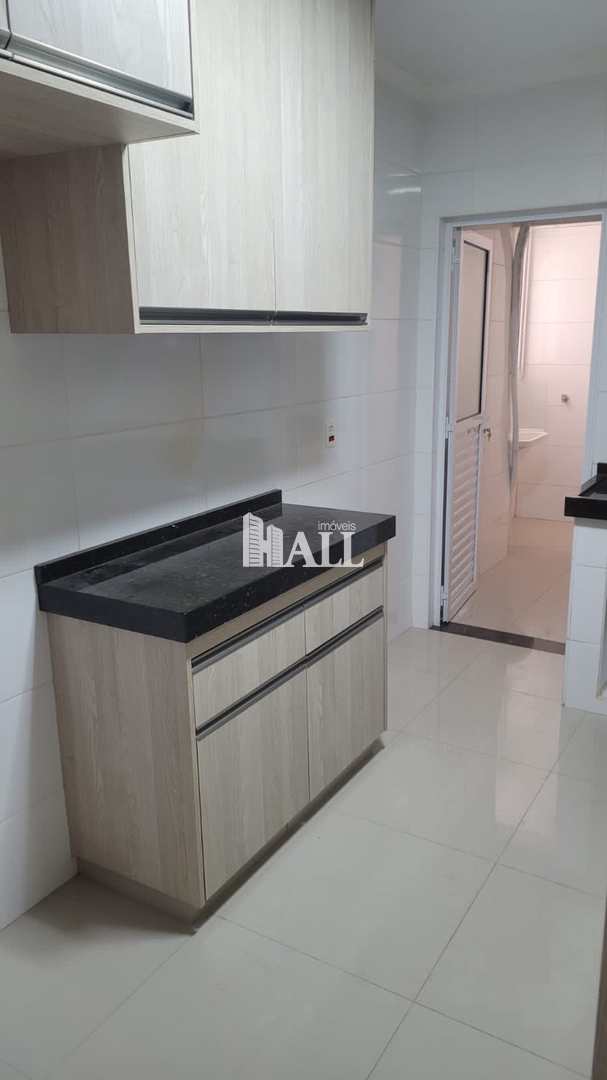 Apartamento à venda com 3 quartos, 139m² - Foto 4