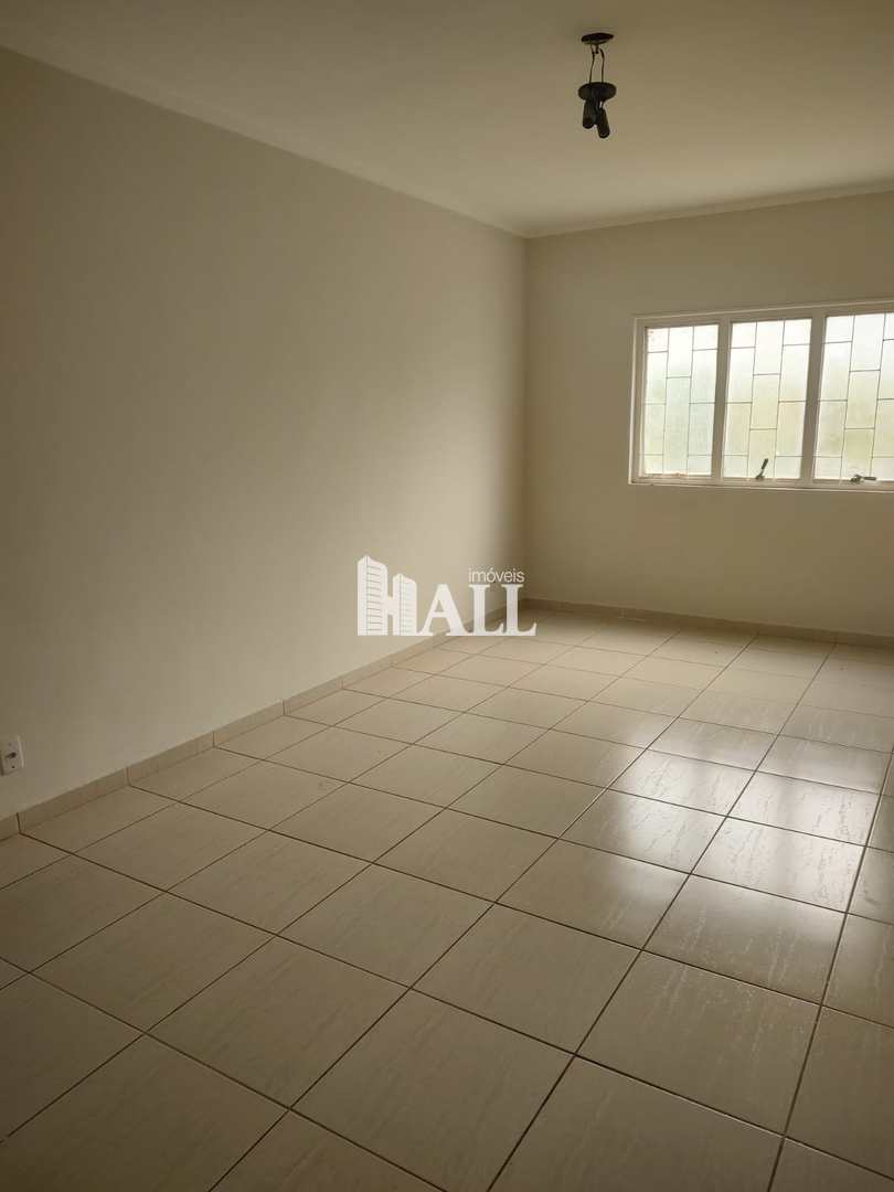 Apartamento à venda com 3 quartos, 100m² - Foto 1