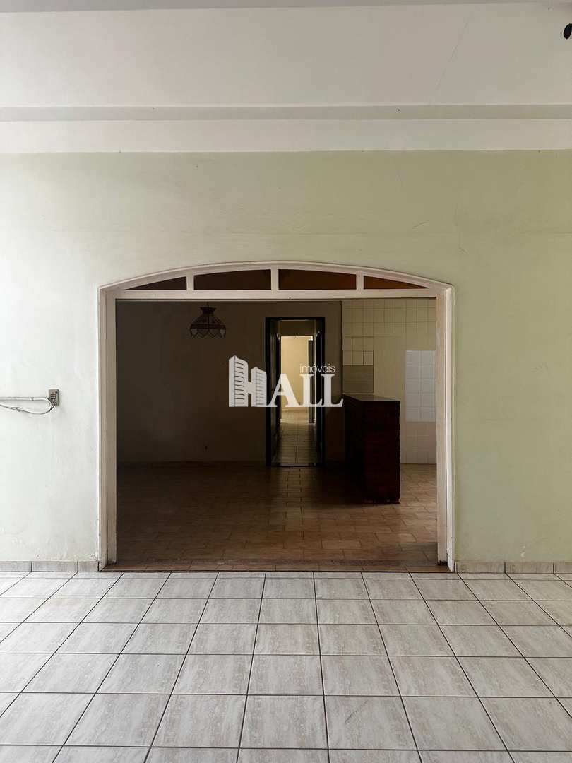 Casa à venda com 4 quartos, 360m² - Foto 7