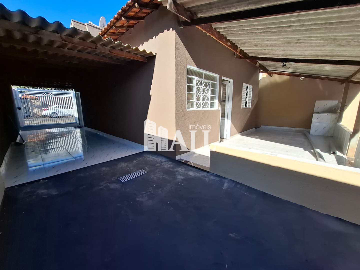 Casa à venda com 2 quartos, 200m² - Foto 13