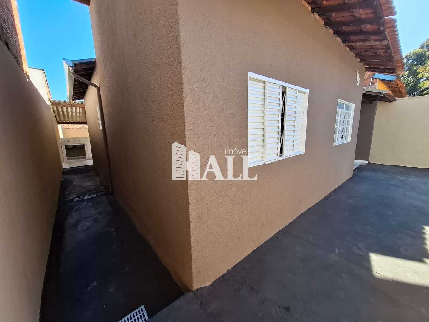 Casa à venda com 2 quartos, 200m² - Foto 12