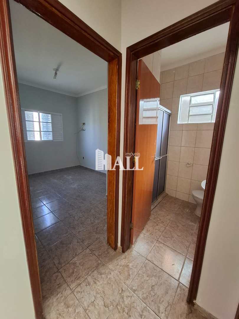 Casa à venda com 2 quartos, 200m² - Foto 9