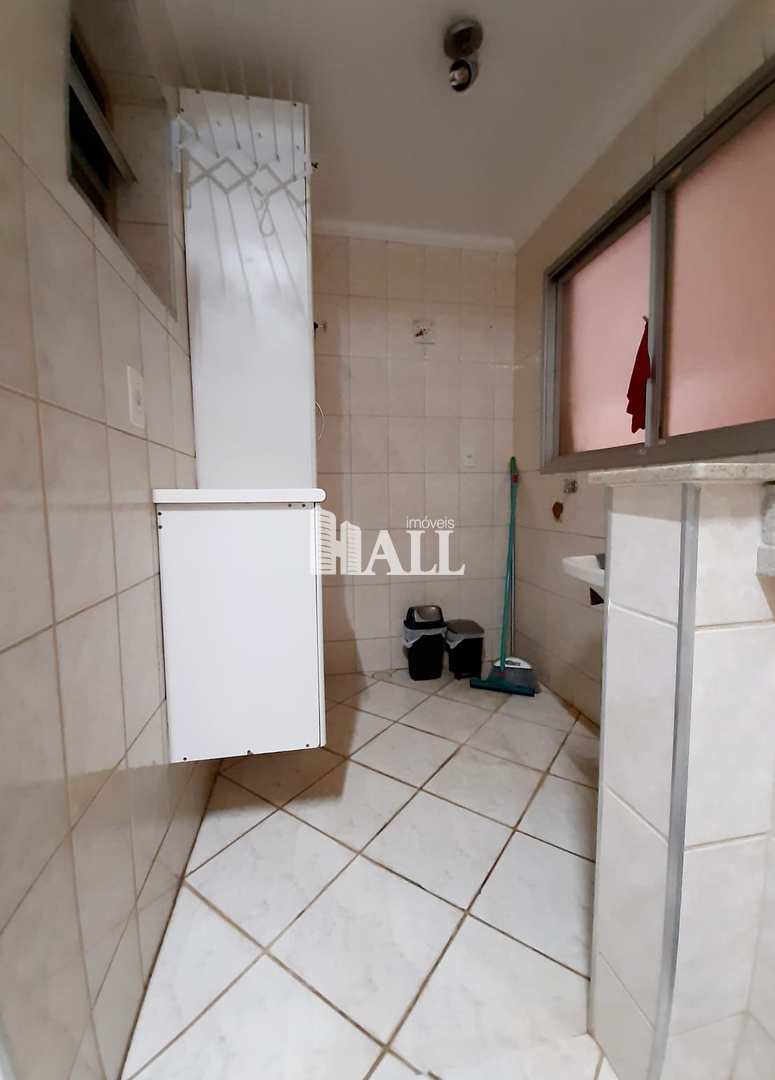 Apartamento à venda com 2 quartos, 80m² - Foto 2
