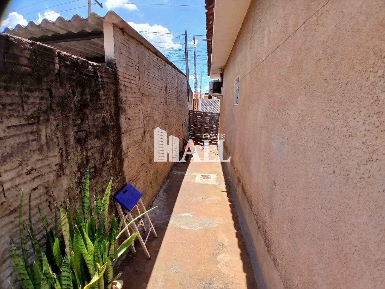 Casa à venda com 3 quartos, 120m² - Foto 7