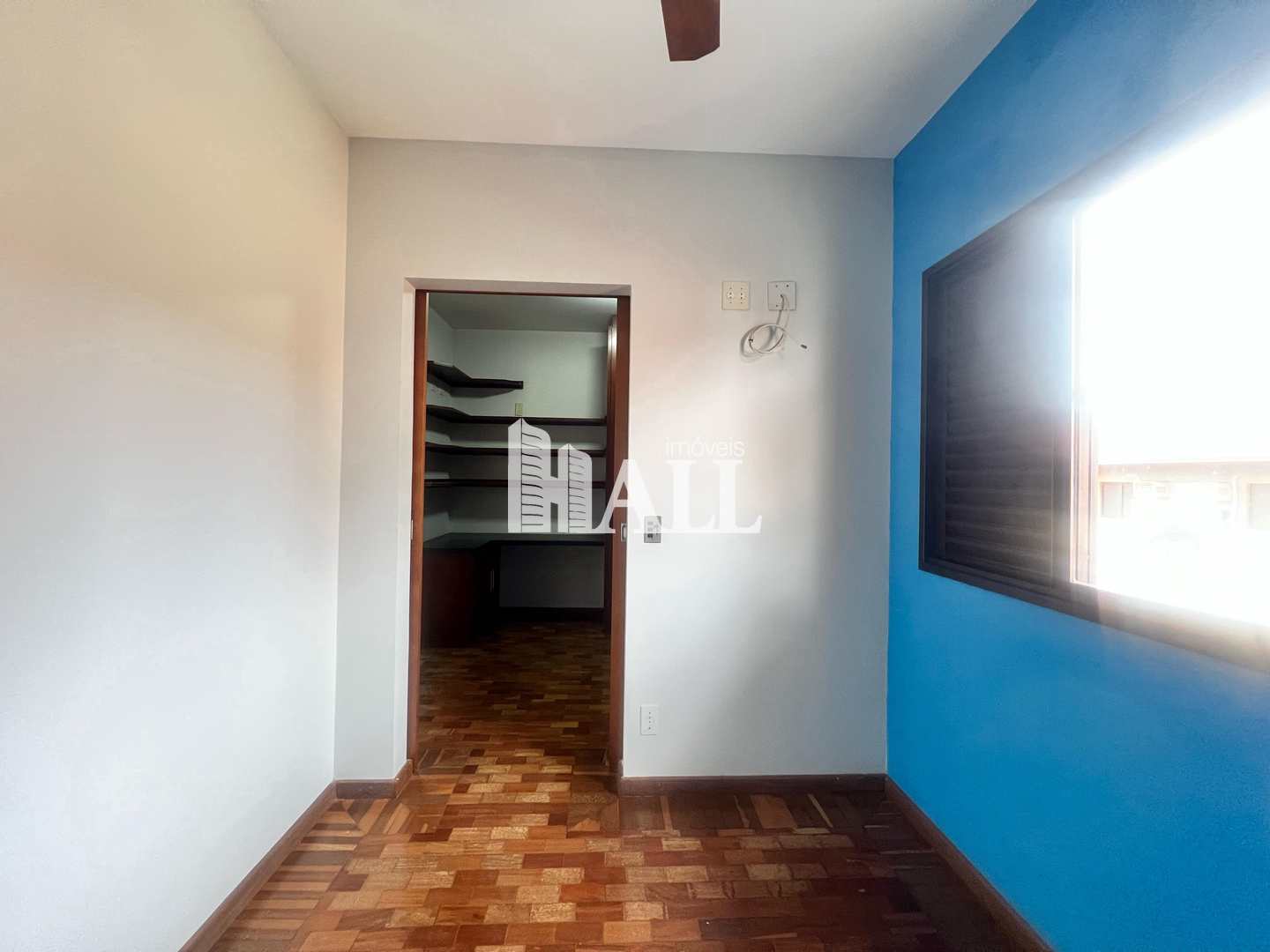 Casa de Condomínio à venda com 5 quartos, 190m² - Foto 9