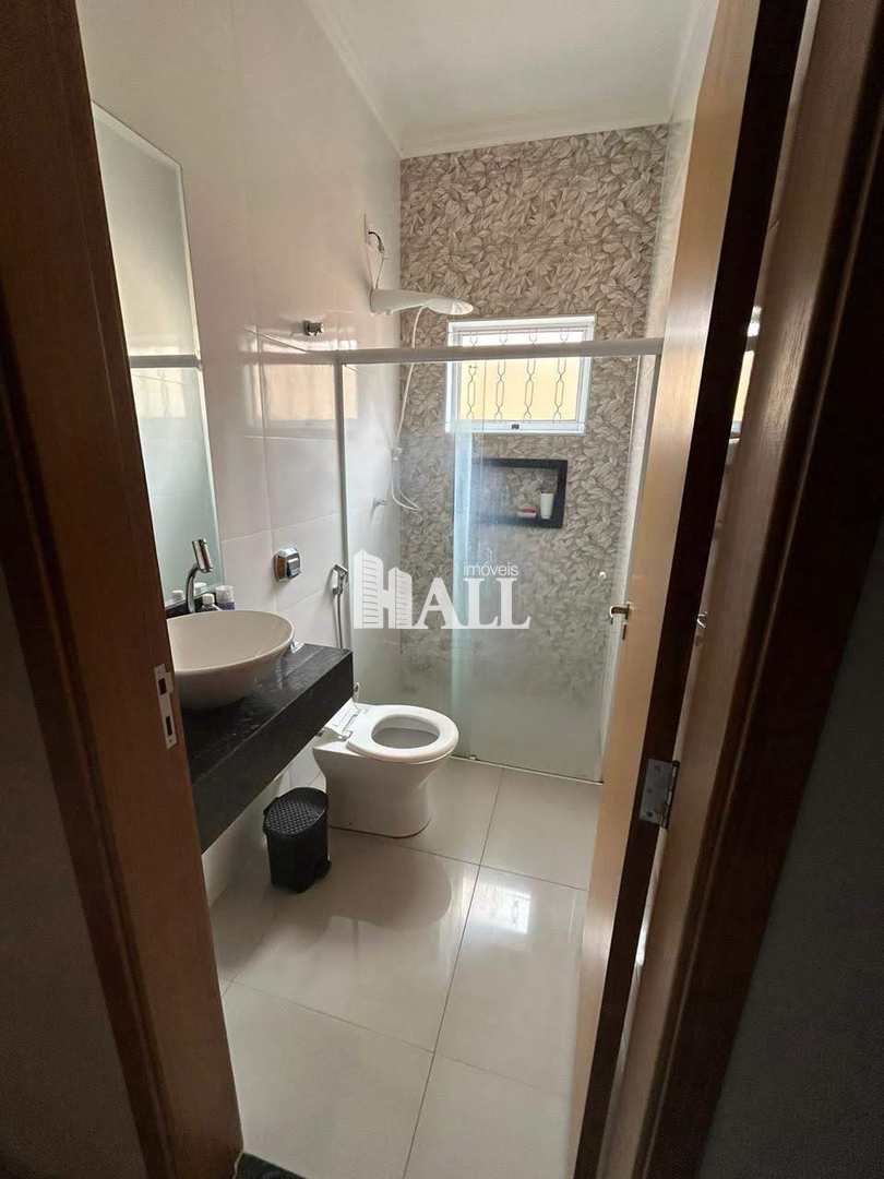 Casa à venda com 2 quartos, 126m² - Foto 14