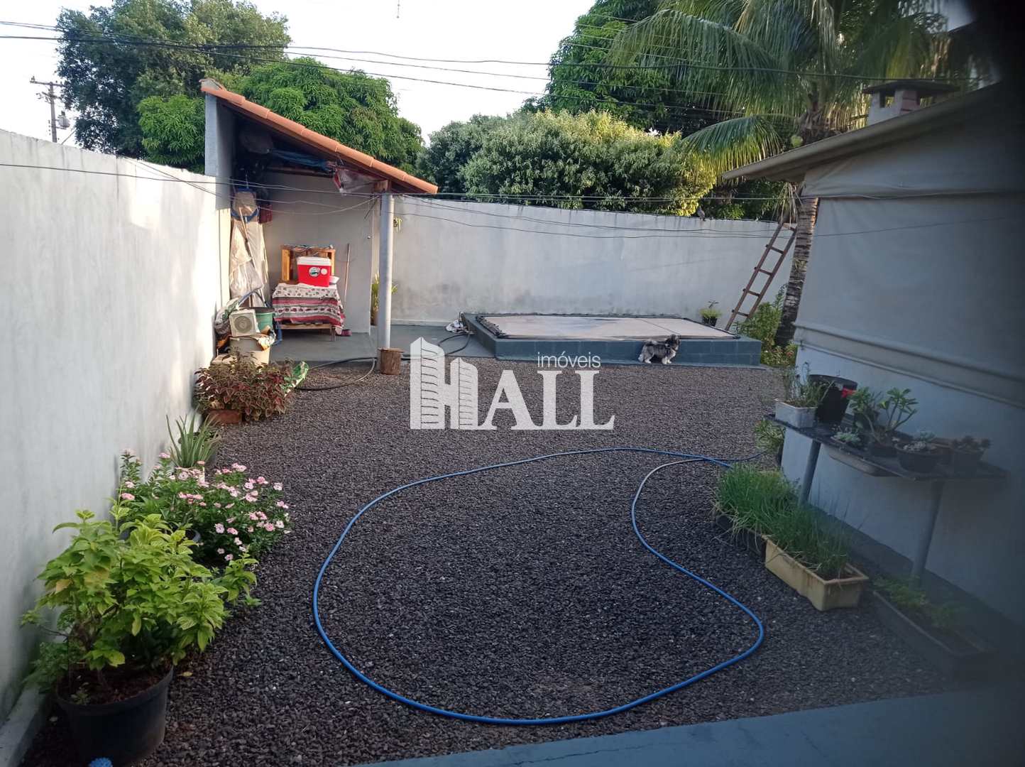 Casa à venda com 2 quartos, 233m² - Foto 2