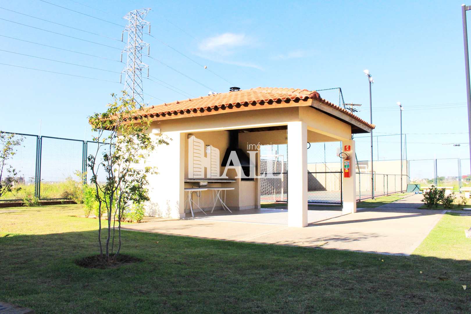 Apartamento à venda com 2 quartos, 65m² - Foto 19
