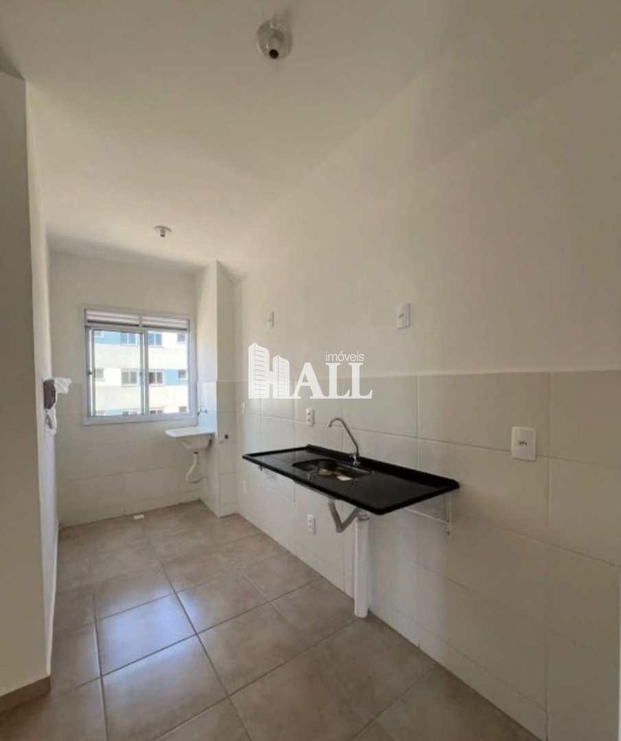 Apartamento à venda com 2 quartos, 43m² - Foto 3