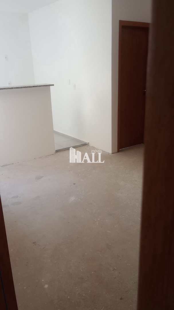 Apartamento à venda com 2 quartos, 45m² - Foto 1