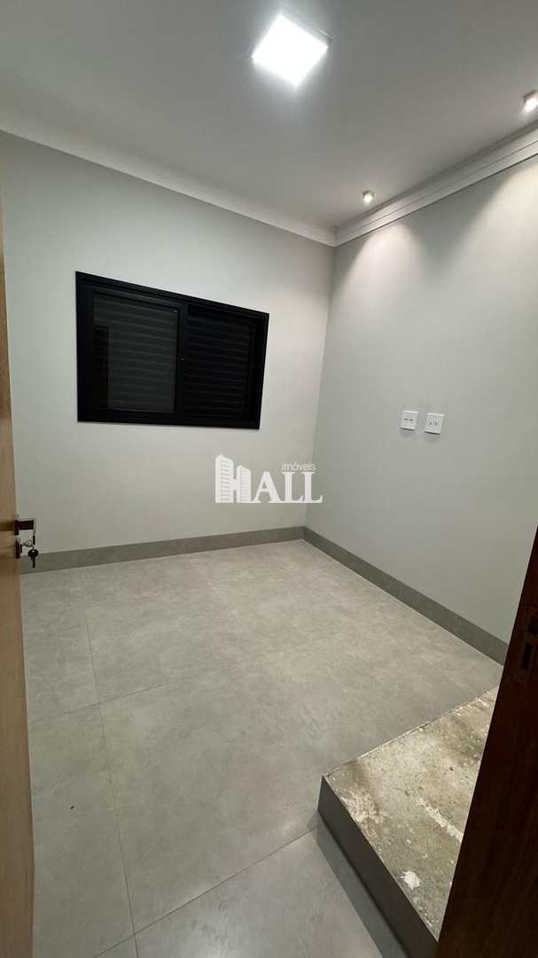 Casa à venda com 3 quartos, 200m² - Foto 7