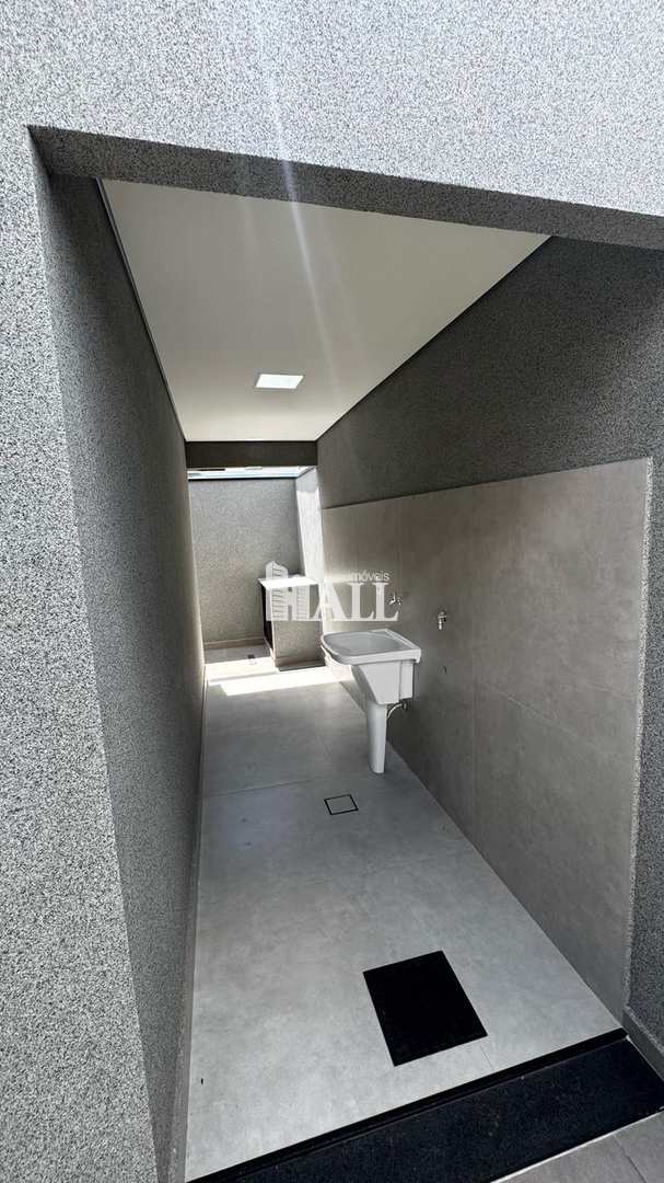 Casa à venda com 3 quartos, 200m² - Foto 13