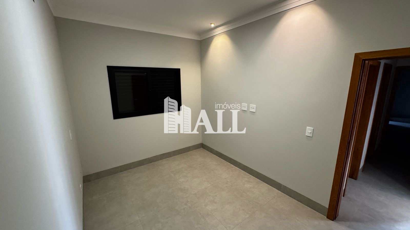 Casa à venda com 3 quartos, 200m² - Foto 5