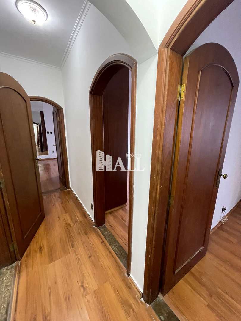 Casa à venda com 3 quartos, 210m² - Foto 8