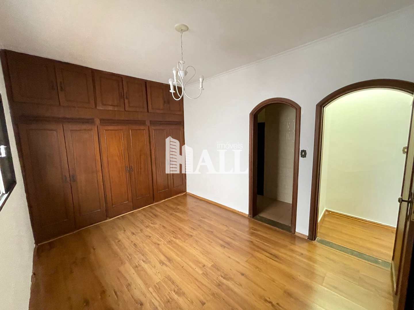 Casa à venda com 3 quartos, 210m² - Foto 9