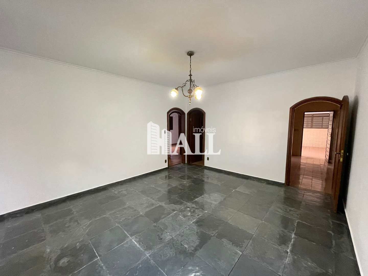 Casa à venda com 3 quartos, 210m² - Foto 25