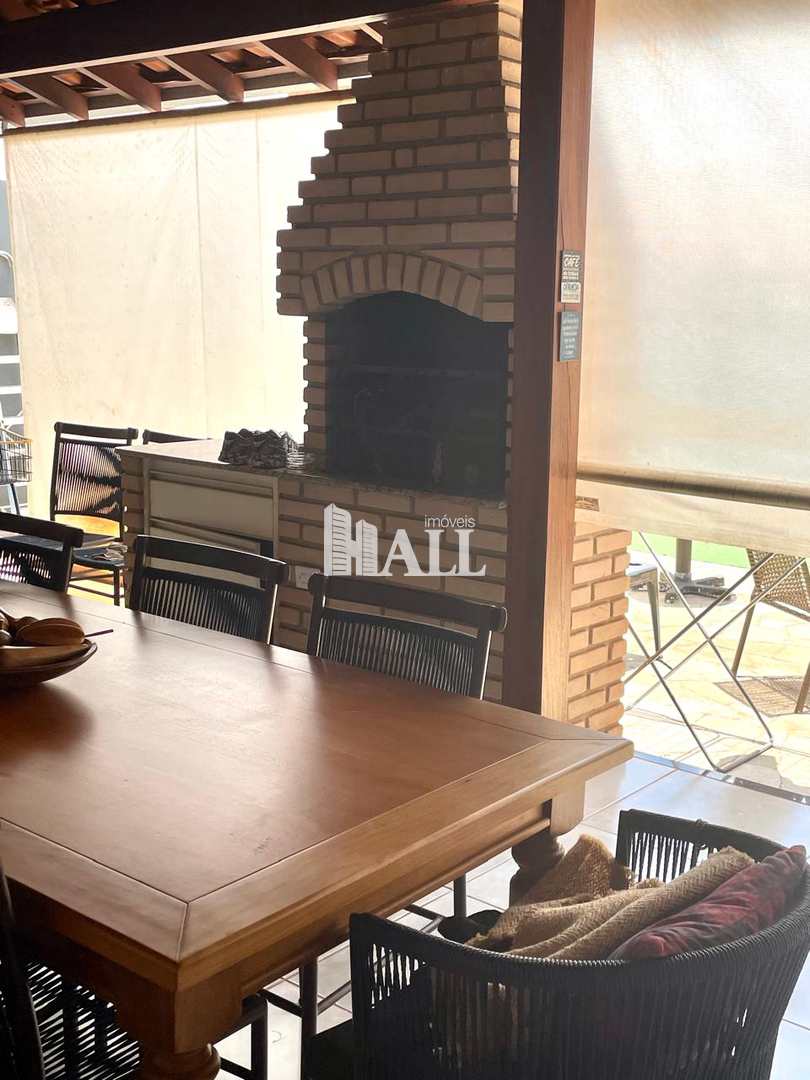 Casa à venda com 3 quartos, 220m² - Foto 7