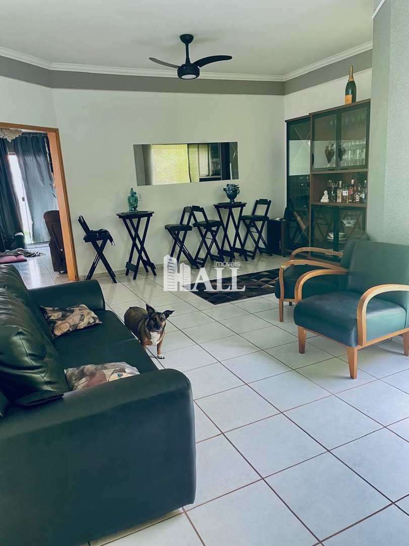 Casa à venda com 3 quartos, 220m² - Foto 10