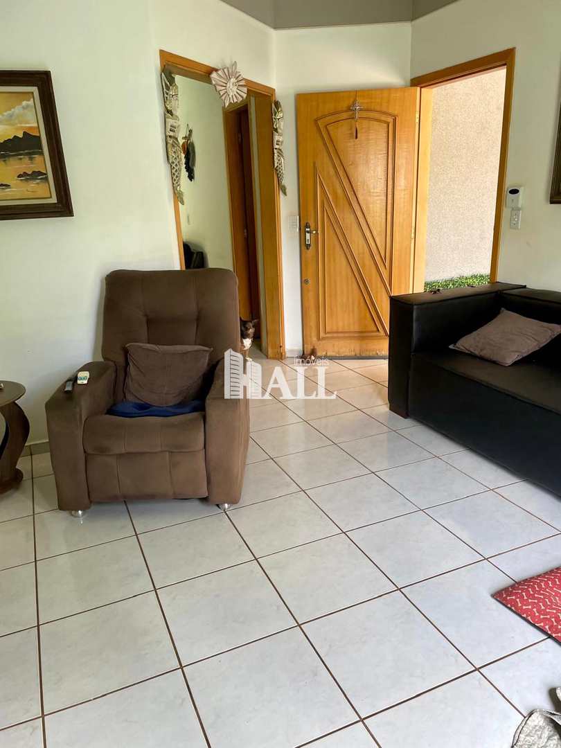 Casa à venda com 3 quartos, 220m² - Foto 11