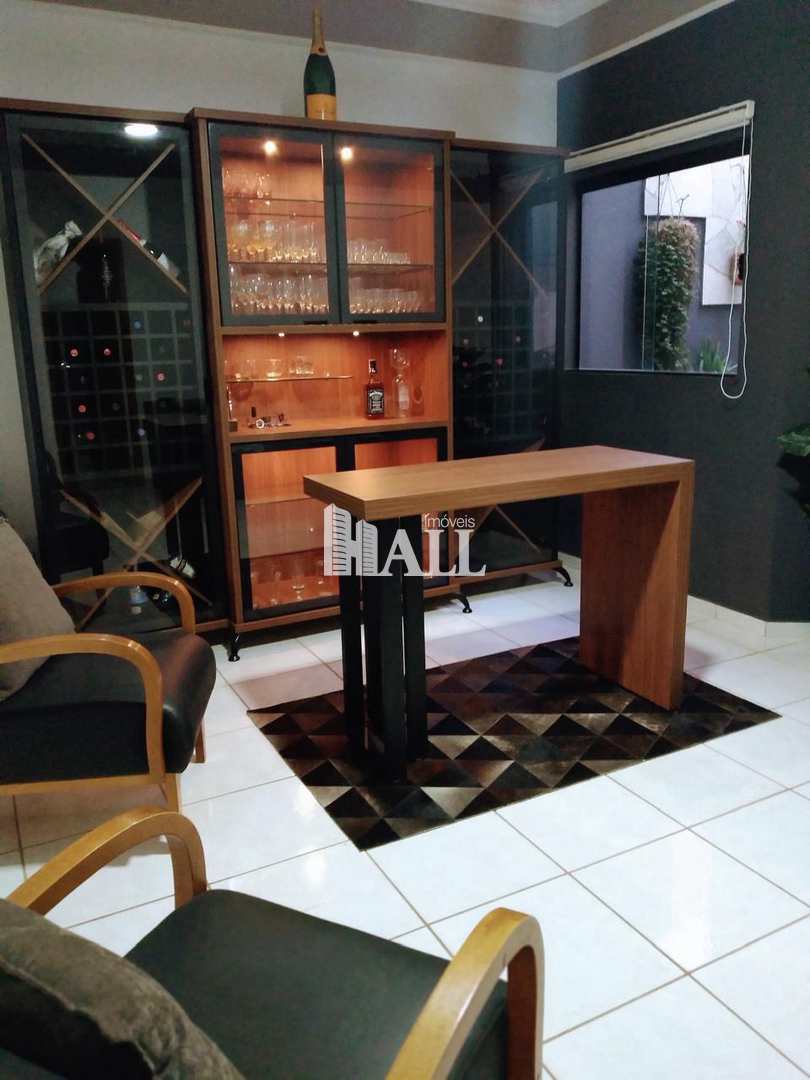 Casa à venda com 3 quartos, 220m² - Foto 13