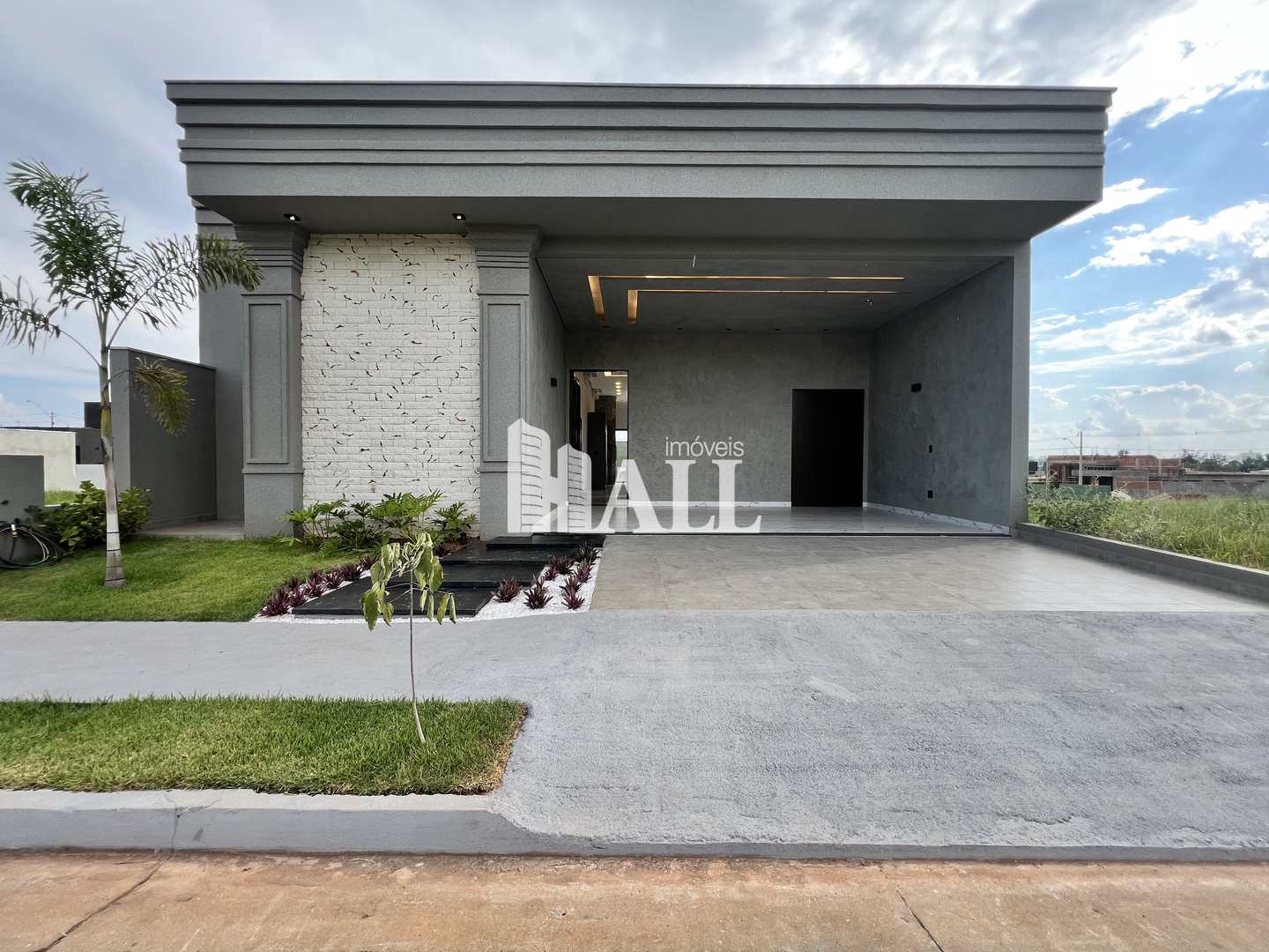 Casa de Condomínio à venda com 3 quartos, 175m² - Foto 1