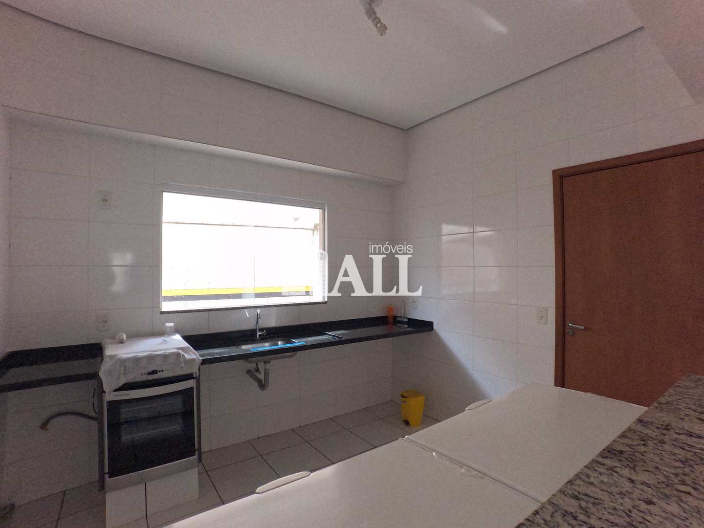 Apartamento à venda com 2 quartos, 70m² - Foto 25