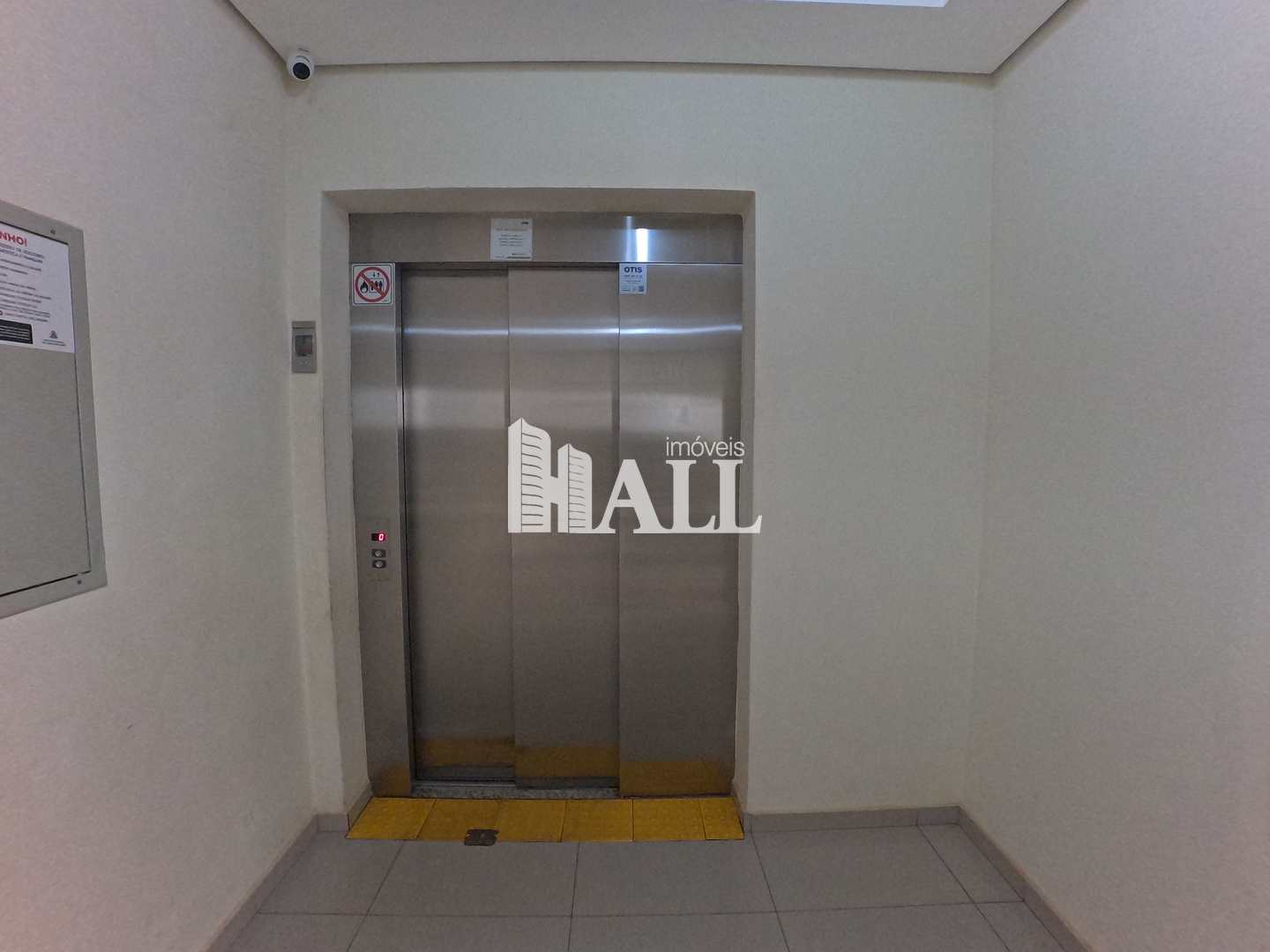Apartamento à venda com 2 quartos, 70m² - Foto 22