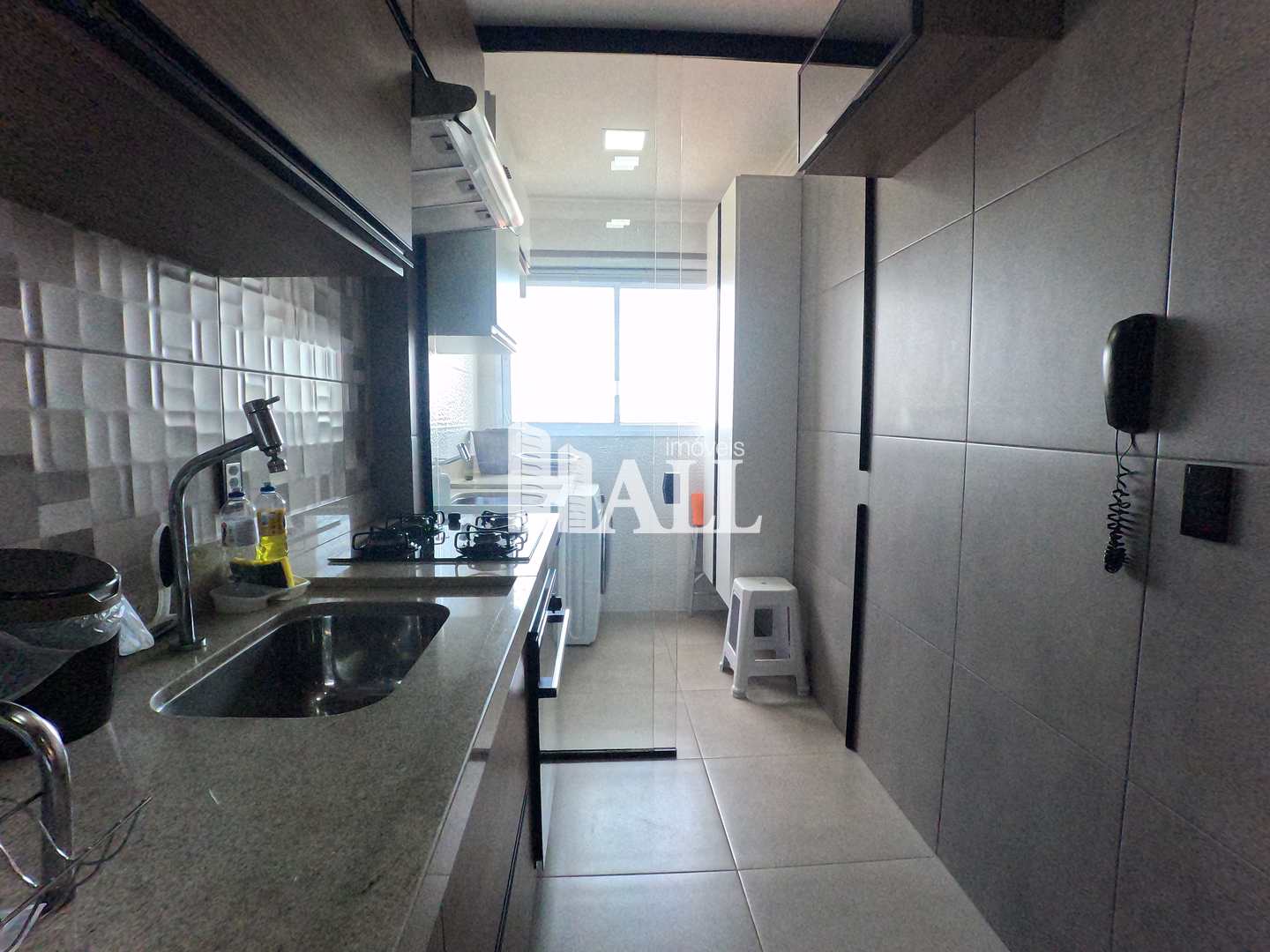 Apartamento à venda com 2 quartos, 70m² - Foto 6