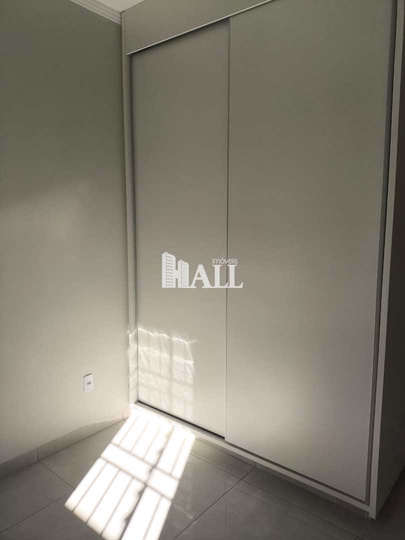 Casa à venda com 3 quartos, 126m² - Foto 11