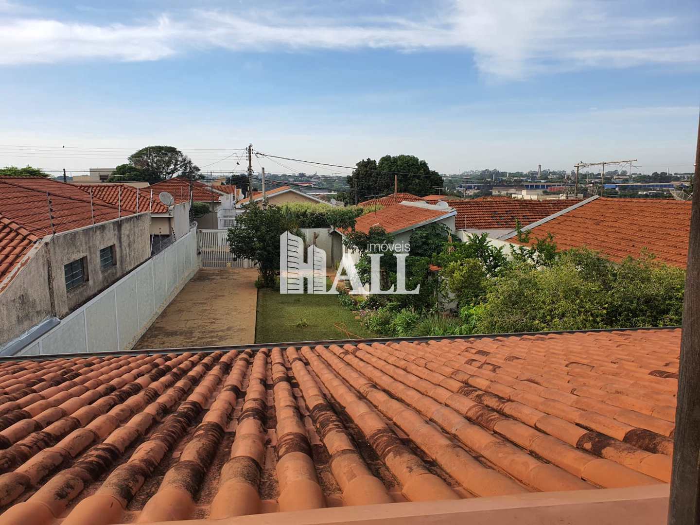 Casa à venda com 3 quartos, 219m² - Foto 14