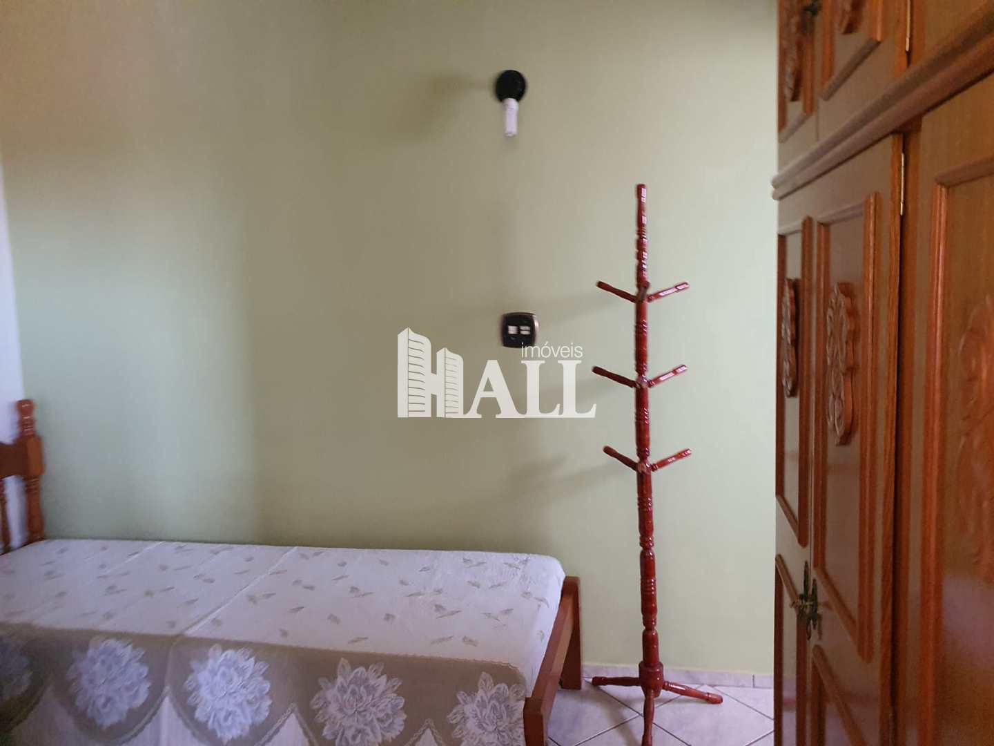 Casa à venda com 3 quartos, 219m² - Foto 8