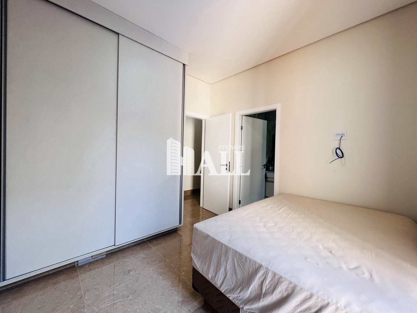 Casa de Condomínio à venda com 3 quartos, 243m² - Foto 14
