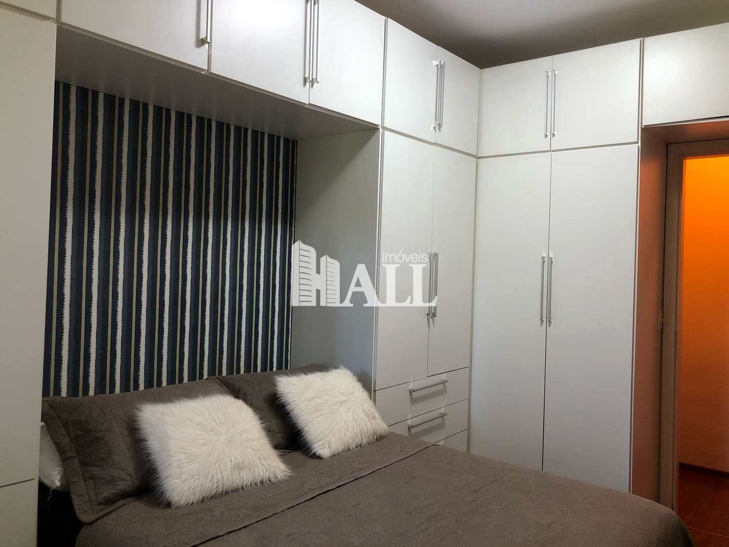 Apartamento à venda com 2 quartos, 65m² - Foto 10