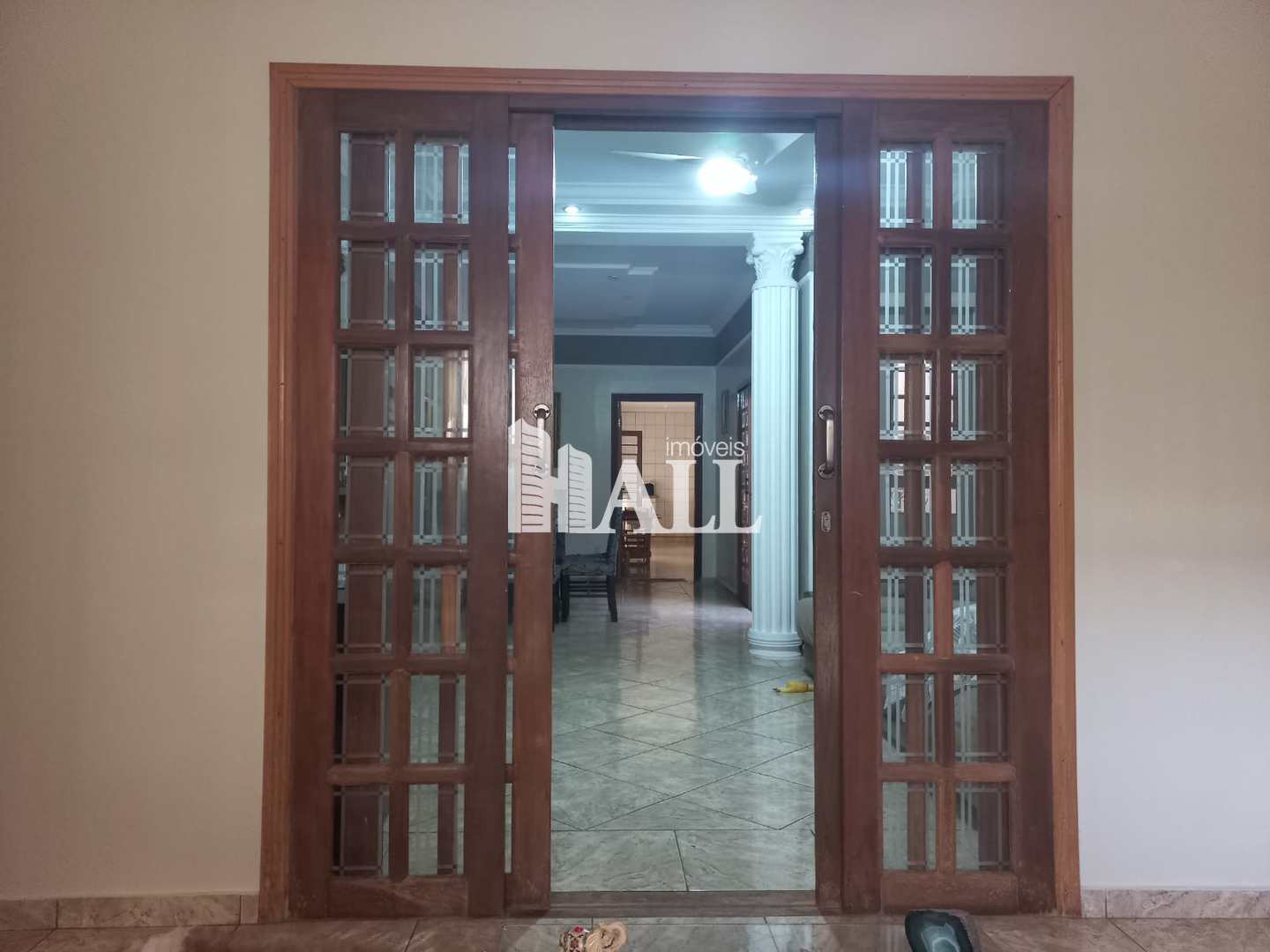 Casa à venda com 3 quartos, 234m² - Foto 10