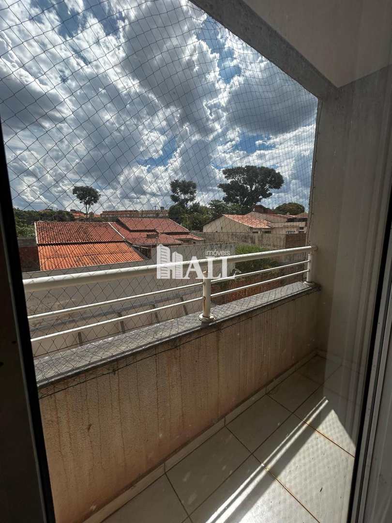 Apartamento à venda com 2 quartos, 70m² - Foto 1