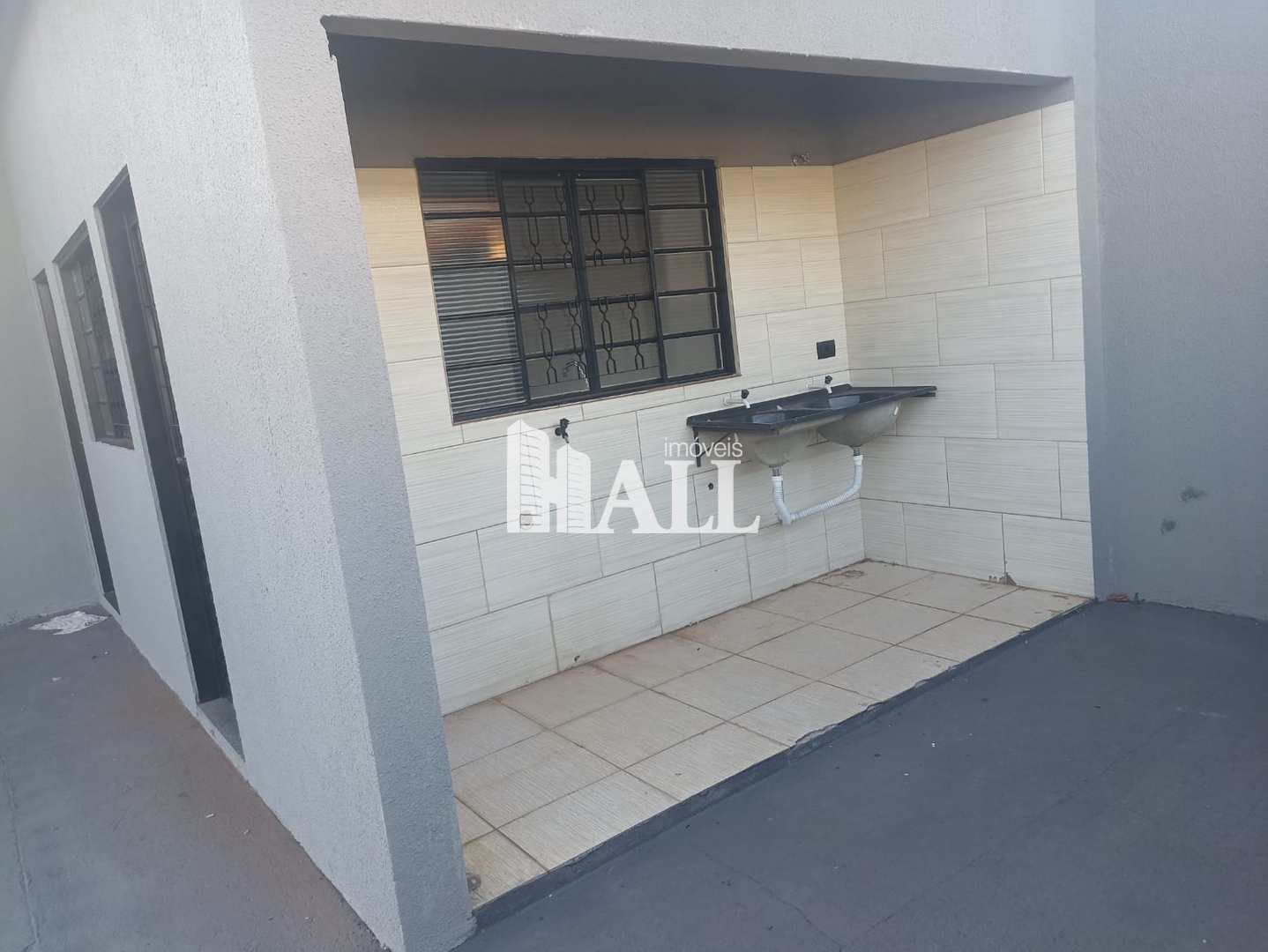 Casa à venda com 2 quartos, 70m² - Foto 14