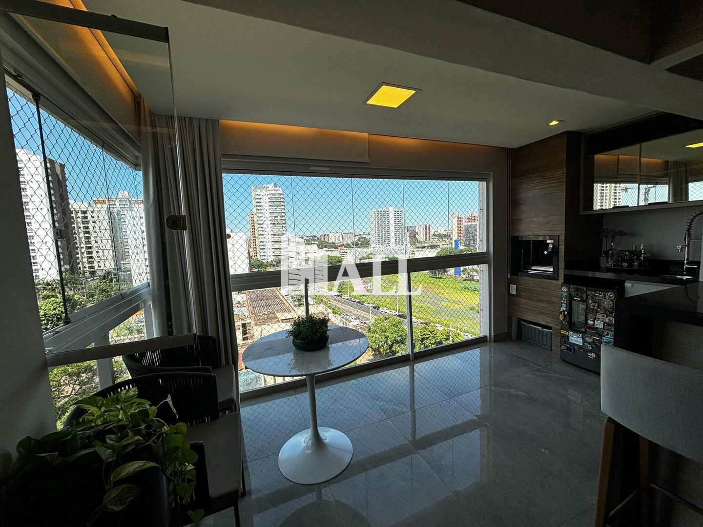 Apartamento à venda com 3 quartos, 104m² - Foto 6