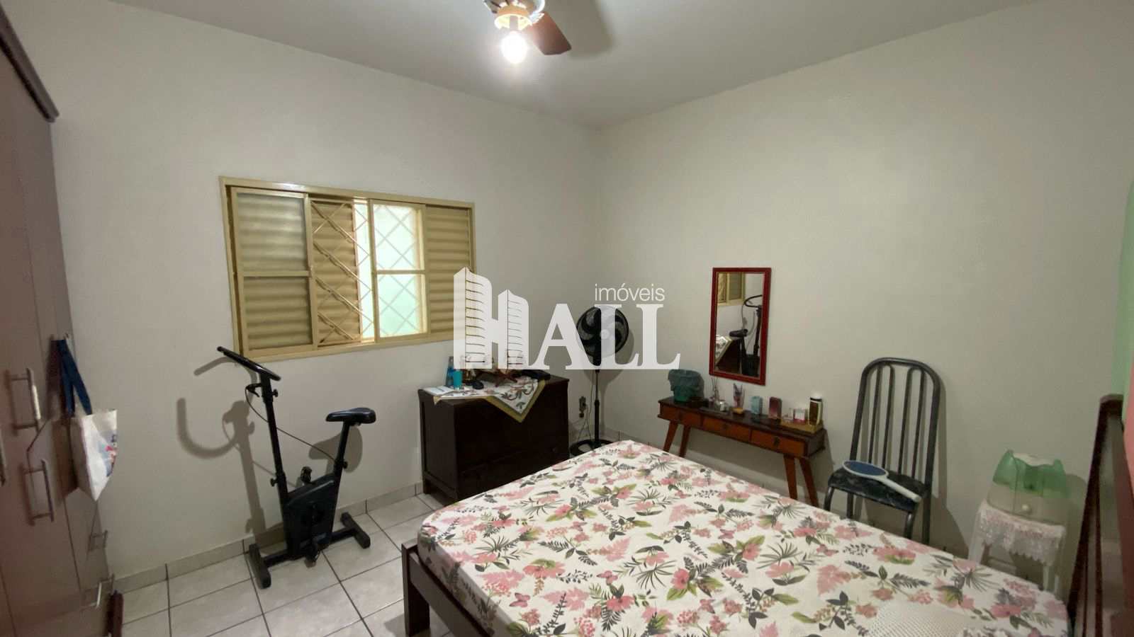 Casa à venda com 2 quartos, 70m² - Foto 6