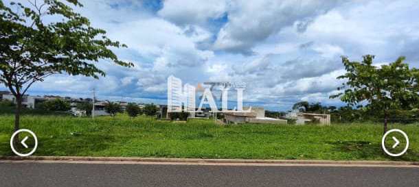 Terreno à venda, 323m² - Foto 1