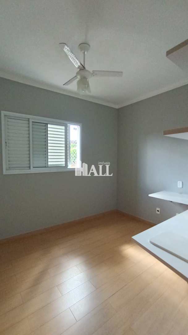 Casa de Condomínio à venda com 3 quartos, 198m² - Foto 18