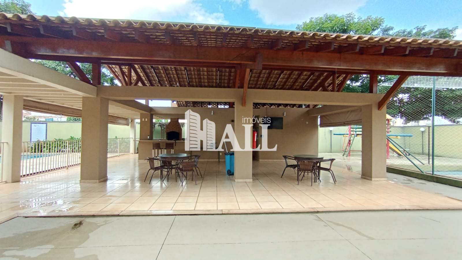 Casa de Condomínio à venda com 3 quartos, 198m² - Foto 32