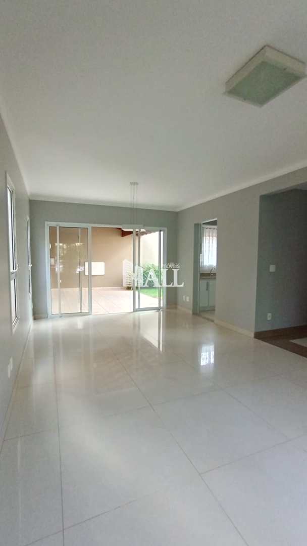 Casa de Condomínio à venda com 3 quartos, 198m² - Foto 9