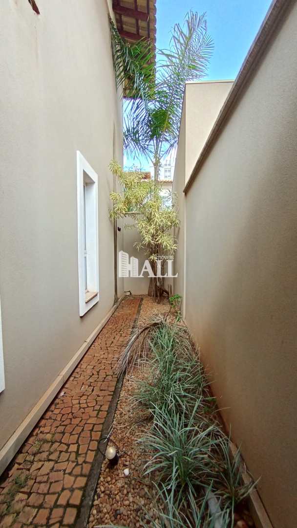 Casa de Condomínio à venda com 3 quartos, 198m² - Foto 5