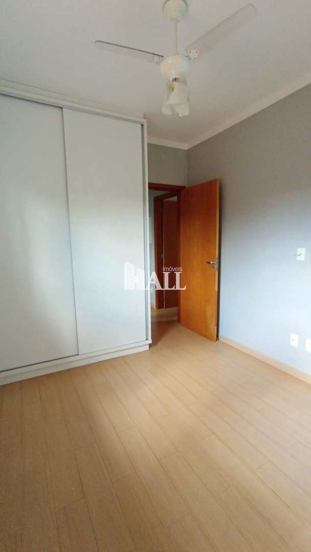 Casa de Condomínio à venda com 3 quartos, 198m² - Foto 28