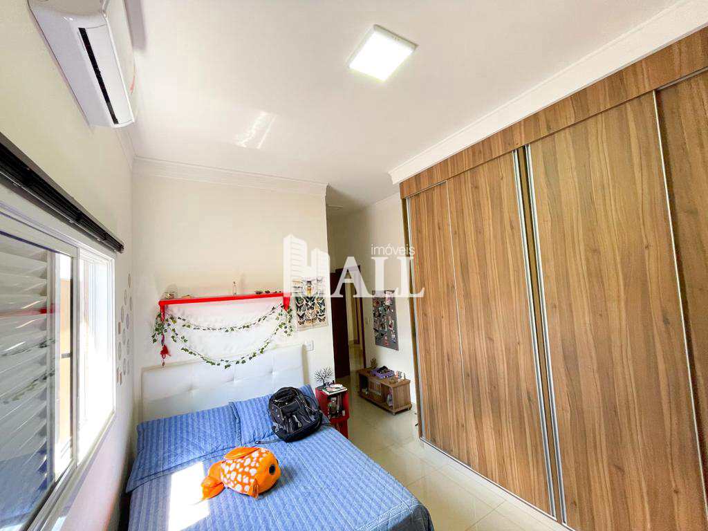 Casa de Condomínio à venda com 3 quartos, 257m² - Foto 17